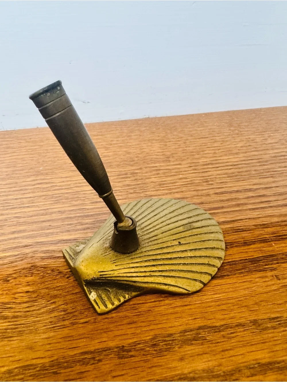 Vintage Fritz Brass Shell Table Fountain Pen Holder